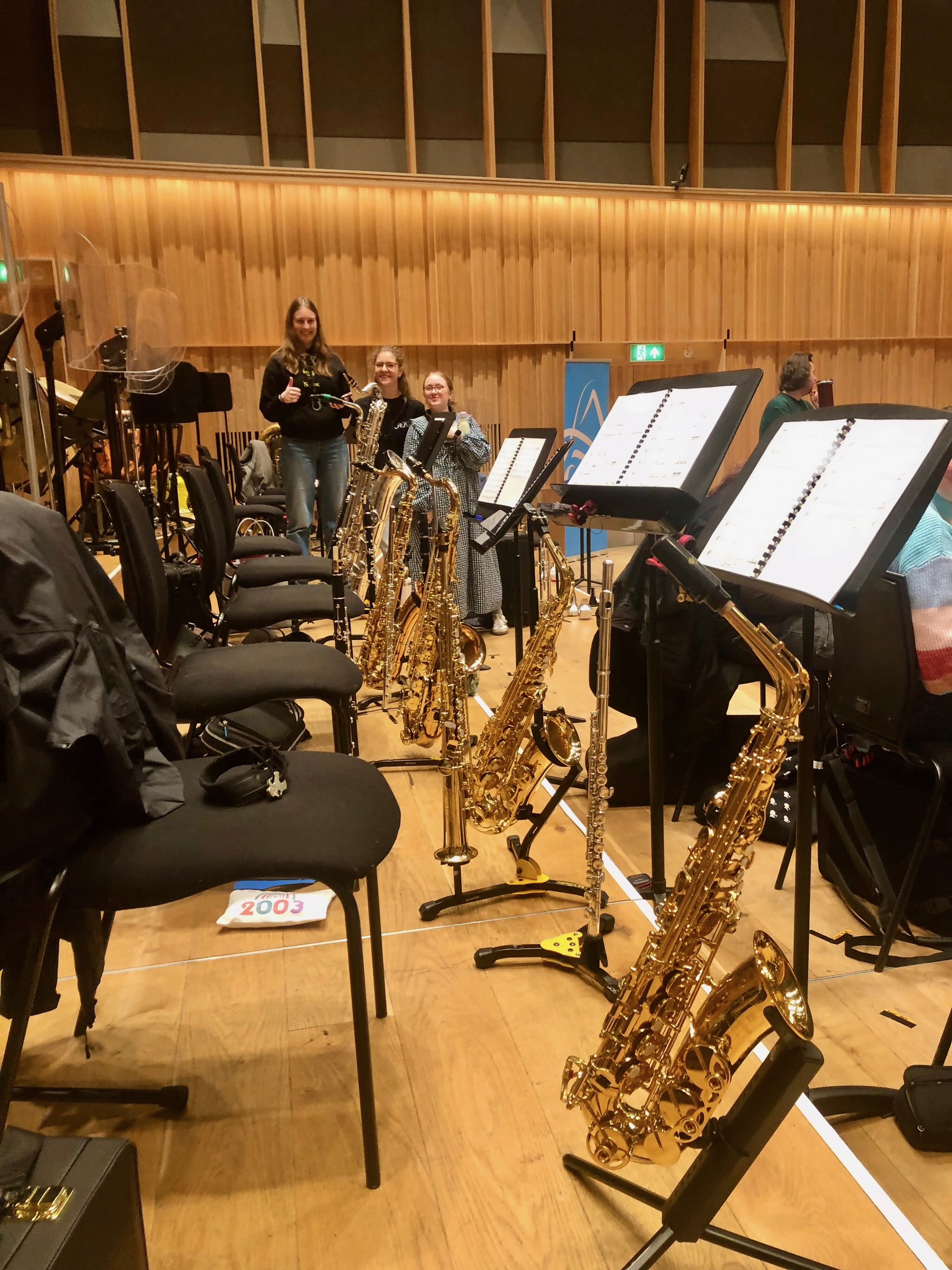 saxophones, flutes, clarinets for a sitzprobe with london musical theatre orchestra